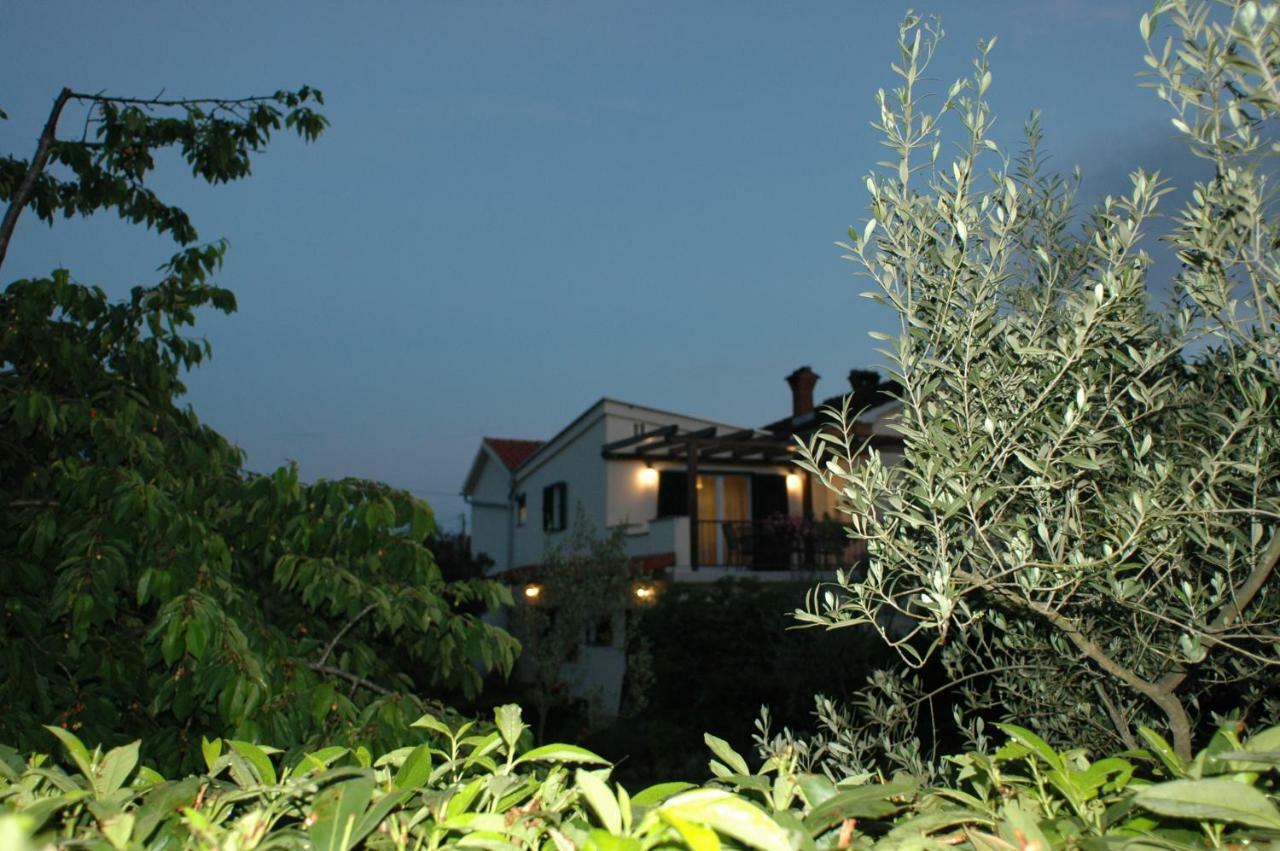 House Villa Mare Malinska Ngoại thất bức ảnh